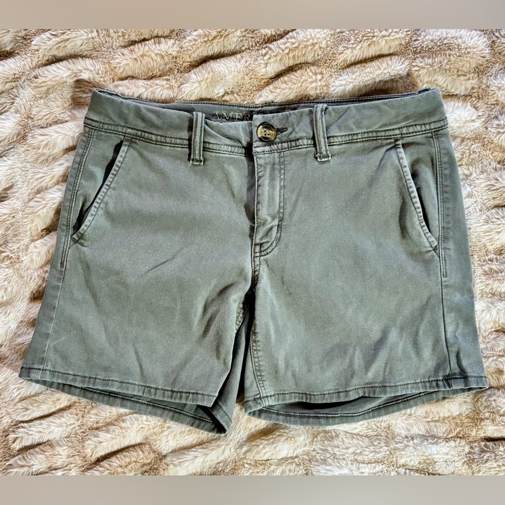 American Eagle Outfitters Olive Chino Bermuda Shorts
